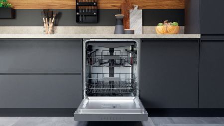 Посудомоечная машина Bauknecht OBKUC 3C26 F X купить за 45&nbsp;000 ₽ в Москве с доставкой по РФ