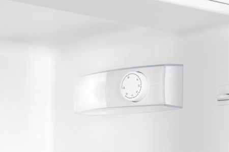 Встраиваемый холодильник Electrolux LRB3AE12S купить за 79&nbsp;890 ₽ в Москве с доставкой по РФ