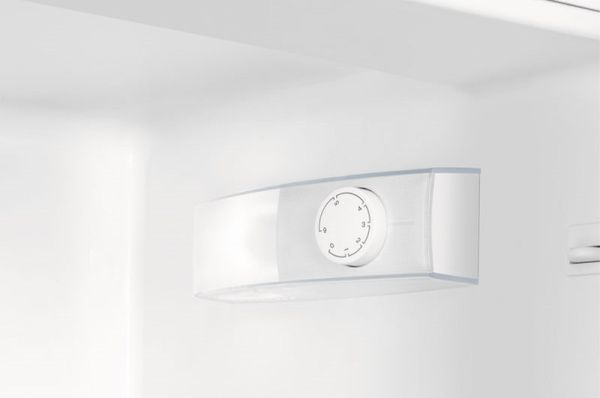 Встраиваемый холодильник Electrolux LRB3AE12S - купить за 79&nbsp;890 ₽ в Москве с доставкой по РФ