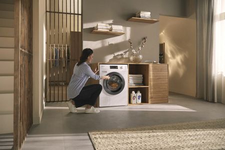 Стиральная машина Miele WEA 035 WCS купить за 148&nbsp;200 ₽ в Москве с доставкой по РФ