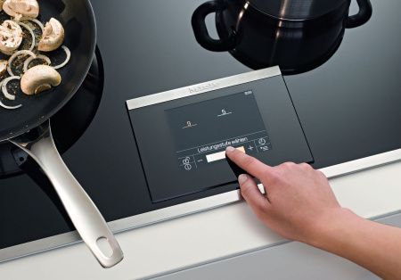 Индукционная варочная панель Miele KM6395 - купить онлайн, цена 392 200 ₽, стоимость доставки по МСК и РФ от 300 рублей, заказать сейчас! Индукционная варочная панель Miele KM6395 купить за 392 200 ₽ в Москве с доставкой по РФ