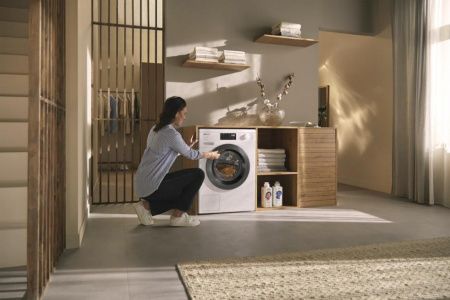 Стиральная машина Miele WED 164 WCS - купить онлайн, цена 240 900 ₽, стоимость доставки по МСК и РФ от 300 рублей, заказать сейчас! Стиральная машина Miele WED 164 WCS купить за 240 900 ₽ в Москве с доставкой по РФ