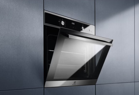 Духовой шкаф Electrolux EOD5H70X купить за 69&nbsp;100 ₽ в Москве с доставкой по РФ