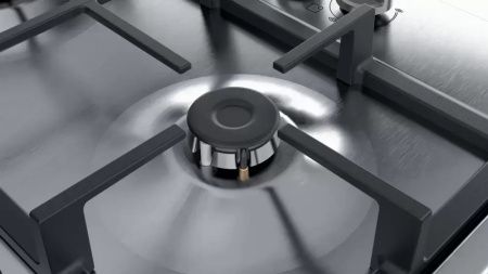 Газовая панель BOSCH PBP6C5B91R купить за 129&nbsp;999 ₽ в Москве с доставкой по РФ