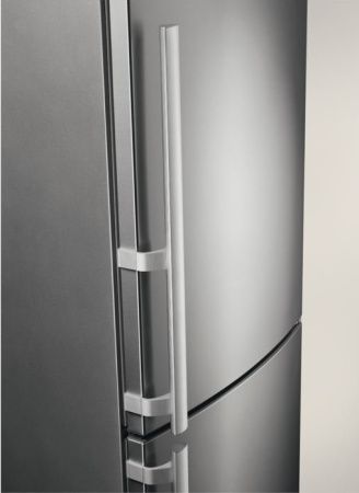Холодильник Electrolux EN 3889 MFX - купить онлайн, цена 109 200 ₽, стоимость доставки по МСК и РФ от 300 рублей, заказать сейчас! Холодильник Electrolux EN 3889 MFX купить за 109 200 ₽ в Москве с доставкой по РФ