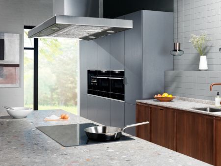 Встраиваемый винный шкаф Electrolux KBW5X - купить онлайн, цена 149 000 ₽, стоимость доставки по МСК и РФ от 300 рублей, заказать сейчас! Встраиваемый винный шкаф Electrolux KBW5X купить за 149 000 ₽ в Москве с доставкой по РФ