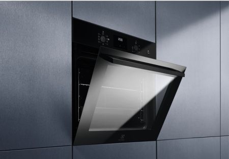 Духовой шкаф Electrolux EOD3C70TK - купить онлайн, цена 55 990 ₽, стоимость доставки по МСК и РФ от 300 рублей, заказать сейчас! Духовой шкаф Electrolux EOD3C70TK купить за 55 990 ₽ в Москве с доставкой по РФ