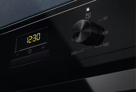 Духовой шкаф Electrolux EOD3H50BK купить за 35&nbsp;900 ₽ в Москве с доставкой по РФ