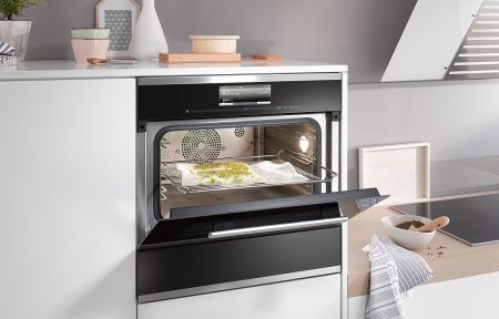 Комби-пароварка Miele DGC6800 EDST/CLST купить за 630&nbsp;000 ₽ в Москве с доставкой по РФ