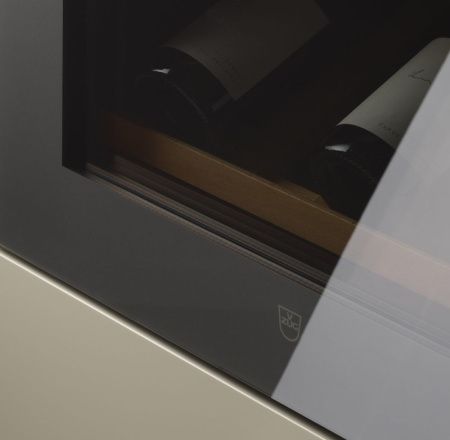 Встраиваемый винный шкаф V-Zug WineCooler V6000 WC6T-51095 купить за 1&nbsp;158&nbsp;990.45 ₽ в Москве с доставкой по РФ