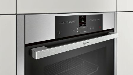 Компактный духовой шкаф Neff C15CR22N2 - купить онлайн, цена 59 070 ₽, стоимость доставки по МСК и РФ от 300 рублей, заказать сейчас! Компактный духовой шкаф Neff C15CR22N2 купить за 59 070 ₽ в Москве с доставкой по РФ