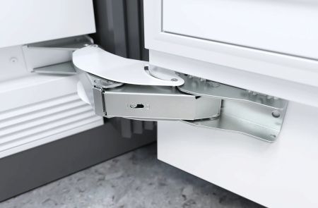 Встраиваемый морозильник Miele F 2812 Vi MasterCool купить за 1&nbsp;495&nbsp;000 ₽ в Москве с доставкой по РФ