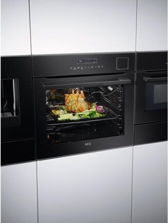 Духовой шкаф AEG BSE792320B купить за 134&nbsp;900 ₽ в Москве с доставкой по РФ