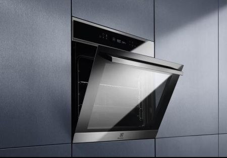 Духовой шкаф Electrolux COE7P31X купить за 81&nbsp;760 ₽ в Москве с доставкой по РФ