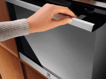 Духовой шкаф Electrolux LOE8P39X купить за 74&nbsp;900 ₽ в Москве с доставкой по РФ