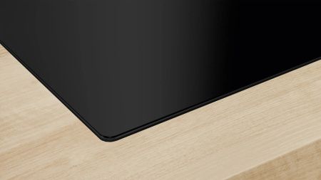 Индукционная варочная панель Bosch PWP611BB5E купить за 56&nbsp;250.36 ₽ в Москве с доставкой по РФ