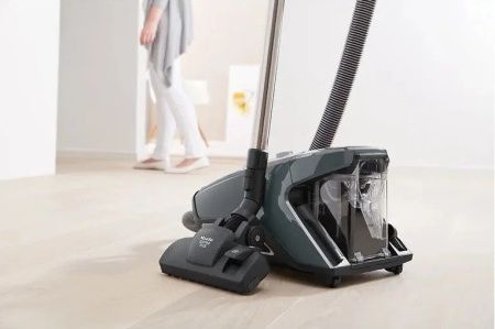 Пылесос Miele SKCF5 Blizzard CX1 Parquet PoweLine Graphite grey купить за 95&nbsp;250 ₽ в Москве с доставкой по РФ