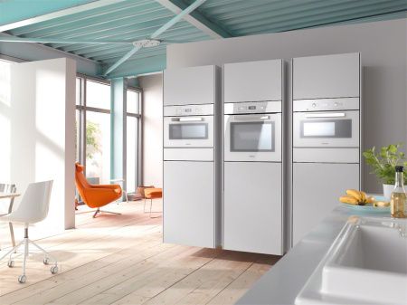 Комби-пароварка Miele DGC6400 BRWS купить за 628&nbsp;450 ₽ в Москве с доставкой по РФ