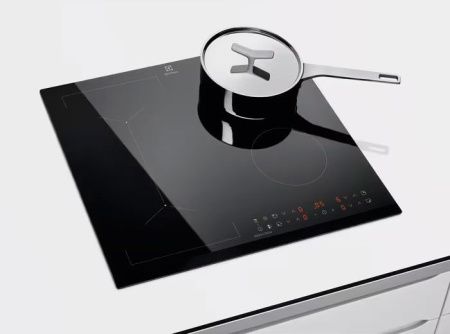 Варочная панель Electrolux LIV 63431 BK купить за 48&nbsp;980 ₽ в Москве с доставкой по РФ