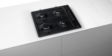 Газовая варочная панель Bosch PBP6C6B82Q купить за 27&nbsp;730.23 ₽ в Москве с доставкой по РФ