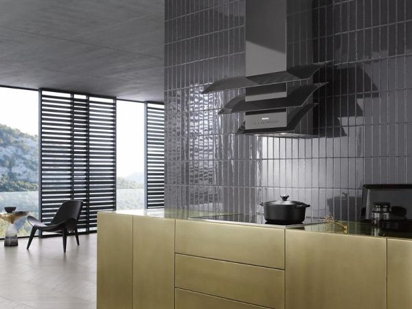Вытяжка Miele DA 7198 WGRGR - купить за 234&nbsp;000 ₽ в Москве с доставкой по РФ