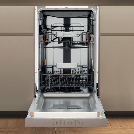 Посудомоечная машина Bauknecht BK6PB10BS7A0 купить за 45&nbsp;000 ₽ в Москве с доставкой по РФ