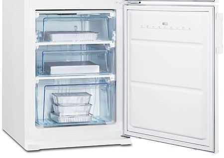 Холодильник Electrolux ERB 30091 W - купить онлайн, цена 111 000 ₽, стоимость доставки по МСК и РФ от 300 рублей, заказать сейчас! Холодильник Electrolux ERB 30091 W купить за 111 000 ₽ в Москве с доставкой по РФ