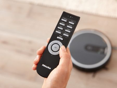 Робот-пылесос Miele SJQL0 Scout RX1 - купить онлайн, цена 83 200 ₽, стоимость доставки по МСК и РФ от 300 рублей, заказать сейчас! Робот-пылесос Miele SJQL0 Scout RX1 купить за 83 200 ₽ в Москве с доставкой по РФ