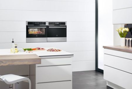 Вакуумный упаковщик Electrolux EVD14900OX купить за 195&nbsp;200 ₽ в Москве с доставкой по РФ