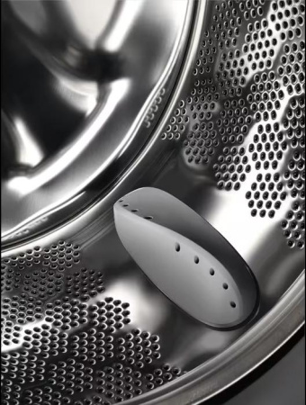 Стиральная машина Electrolux EW8F228S купить за 127&nbsp;600 ₽ в Москве с доставкой по РФ