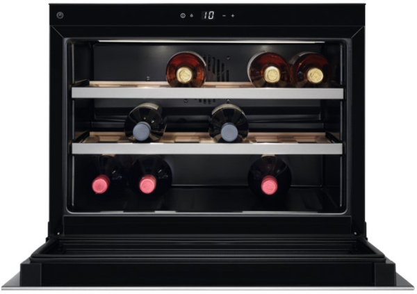 Встраиваемый винный шкаф AEG KWE884520M - купить онлайн, цена 179 900 ₽, стоимость доставки по МСК и РФ от 300 рублей, заказать сейчас! Встраиваемый винный шкаф AEG KWE884520M - купить за 179 900 ₽ в Москве с доставкой по РФ