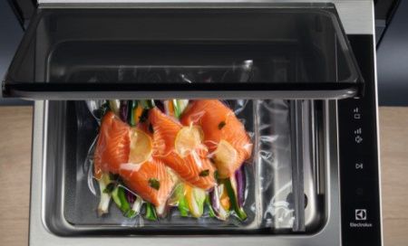 Вакуумный упаковщик Electrolux KBV4T купить за 321&nbsp;990 ₽ в Москве с доставкой по РФ