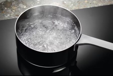 Варочная панель Electrolux LIR60430 купить за 43&nbsp;690 ₽ в Москве с доставкой по РФ