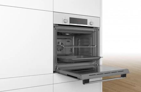 Встраиваемый духовой шкаф BOSCH HBF514BW0R купить за 299&nbsp;999 ₽ в Москве с доставкой по РФ