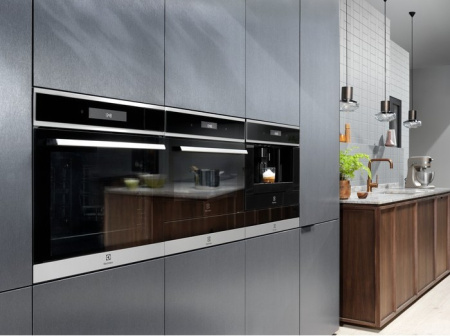 Встраиваемая кофемашина Electrolux EBC65X купить за 190&nbsp;430 ₽ в Москве с доставкой по РФ