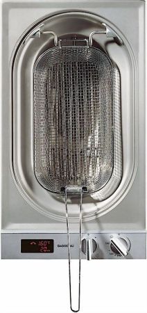 Фритюрница Gaggenau VF 230-111 - купить онлайн, цена 199 999 ₽, стоимость доставки по МСК и РФ от 300 рублей, заказать сейчас! Фритюрница Gaggenau VF 230-111 купить за 199 999 ₽ в Москве с доставкой по РФ