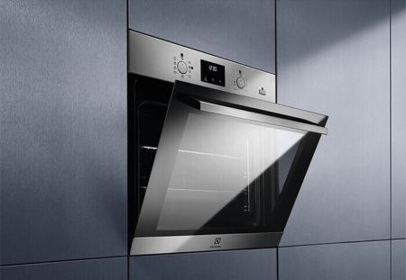 Духовой шкаф Electrolux EOD3C50TX купить за 46&nbsp;250 ₽ в Москве с доставкой по РФ