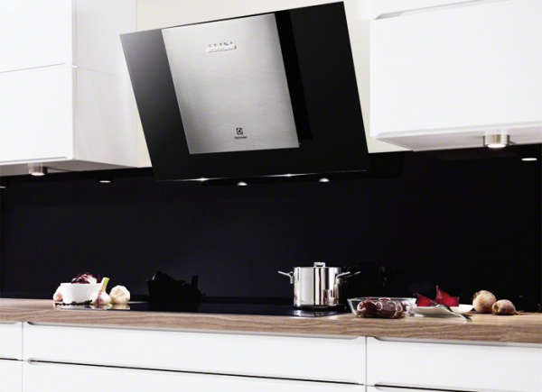 Вытяжка Electrolux EFF 80569 DK - купить за 7&nbsp;040 ₽ в Москве с доставкой по РФ