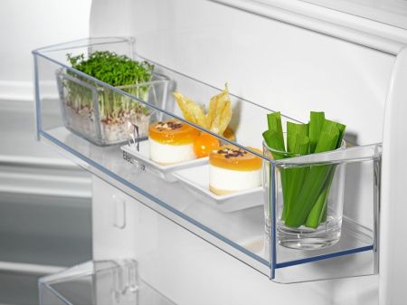 Встраиваемый холодильник Electrolux KNT1LF18S1 - купить онлайн, цена 79 190 ₽, стоимость доставки по МСК и РФ от 300 рублей, заказать сейчас! Встраиваемый холодильник Electrolux KNT1LF18S1 купить за 79 190 ₽ в Москве с доставкой по РФ