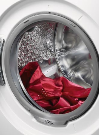 Стиральная машина AEG L7FEC48SR купить за 55&nbsp;900 ₽ в Москве с доставкой по РФ
