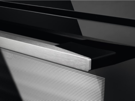 Встраиваемая микроволновая печь Electrolux VKK8E00X купить за 84&nbsp;000 ₽ в Москве с доставкой по РФ