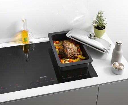 Индукционная варочная панель Miele KM 6367 1 - купить онлайн, цена 298 000 ₽, стоимость доставки по МСК и РФ от 300 рублей, заказать сейчас! Индукционная варочная панель Miele KM 6367 1 купить за 298 000 ₽ в Москве с доставкой по РФ