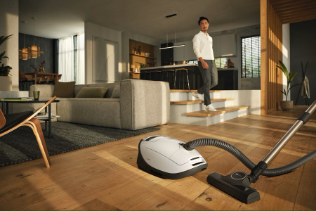 Пылесос Miele Complete C 3 Allergy PowerLine SGFF 5 купить за 52&nbsp;400 ₽ в Москве с доставкой по РФ