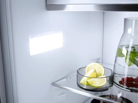 Встраиваемый холодильник Miele KFN 7734 F купить за 279&nbsp;500 ₽ в Москве с доставкой по РФ