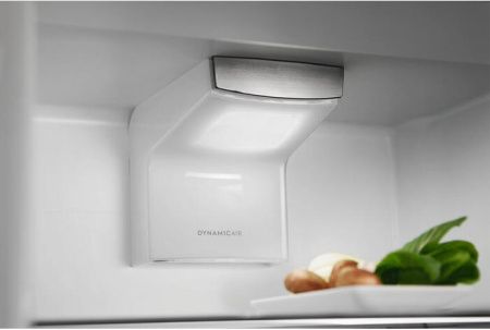 Встраиваемый холодильник Electrolux ENS8TE19S купить за 140&nbsp;500 ₽ в Москве с доставкой по РФ