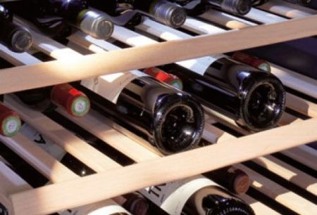 Встраиваемый винный шкаф Liebherr WKEes 553 GrandCru купить за 121&nbsp;000.30 ₽ в Москве с доставкой по РФ