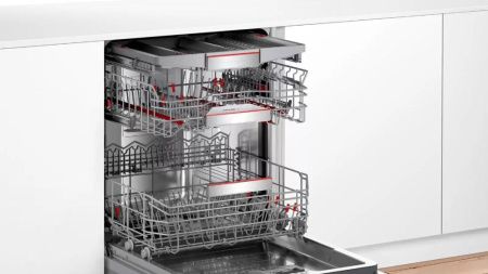 Встраиваемая посудомоечная машина BOSCH SMD6HCX4FR купить за 157&nbsp;755.13 ₽ в Москве с доставкой по РФ
