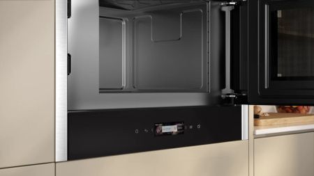 Микроволновая печь Neff NR4WR21N1 купить за 103&nbsp;900 ₽ в Москве с доставкой по РФ