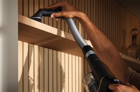 Пылесос Miele SQLL0 Duoflex HX1 Total Care - купить онлайн, цена 72 900 ₽, стоимость доставки по МСК и РФ от 300 рублей, заказать сейчас! Пылесос Miele SQLL0 Duoflex HX1 Total Care купить за 72 900 ₽ в Москве с доставкой по РФ