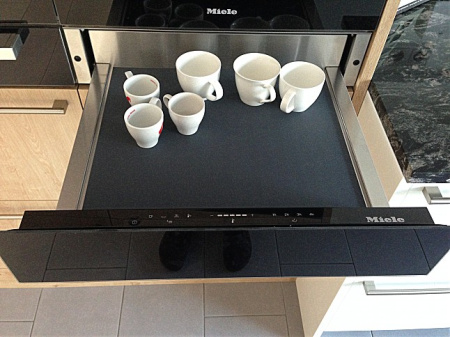 Подогреватель посуды Miele ESW6214 OBSW купить за 184&nbsp;250 ₽ в Москве с доставкой по РФ